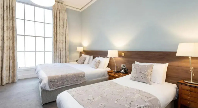Трёхместный номер Classic Gardiner Lodge