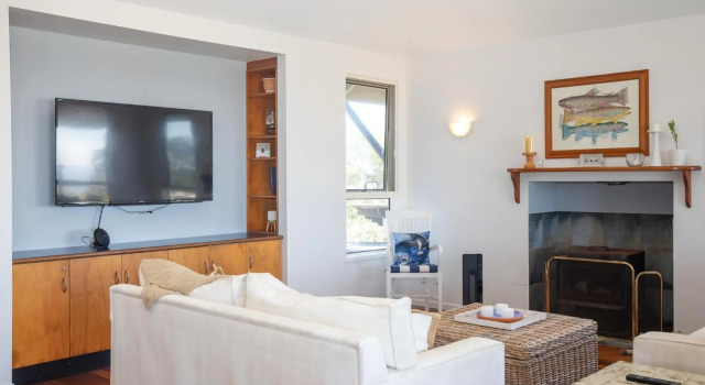3 BUOYS - ocean views, fireplace, 3 bed, 2 bath, Prenota Hotel Hotel a Queensland con parcheggio, Parcheggio