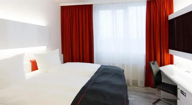 Двухместный номер Standard DORMERO Hotel Hannover-Langenhagen Airport