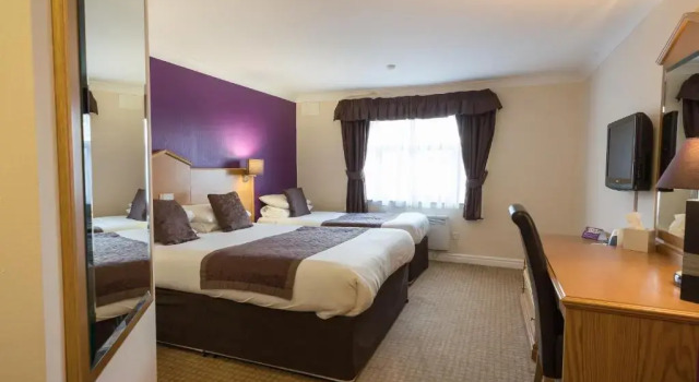 Семейный номер Standard Everglades Hotel Widnes