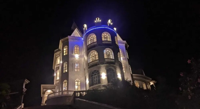 chateau le marara, Book Castle Hotels in Gafunzo with Parking, Parking