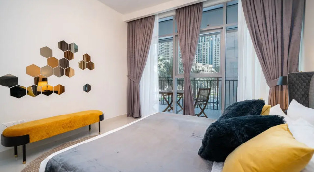 Luxurious 1BR in Downtown, Забронировать Отель Даунтаун Дубай , рядом с Дубайский аквариум