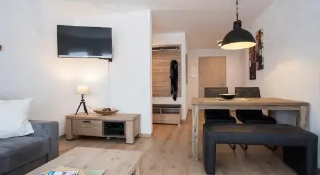 Welcome in - Ferienwohnung met eigen parkeerplaats, gelegen aan de skilift en bikepark, fiets- en skiberging, Забронировать Апартаменты/квартира Центр города Медебах