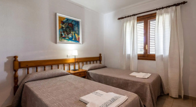 Pierre & Vacances Ros Ibiza, Book Apartment Hotels in Ibiza with a Pool, Swimming Pool