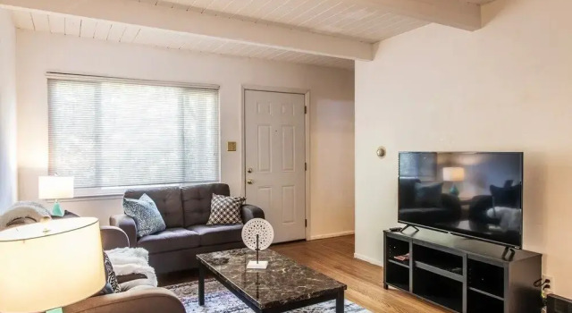 Sunny Two Bed in Richmond, Забронировать Отель Эль-Серрито Область залива Сан-Франциско