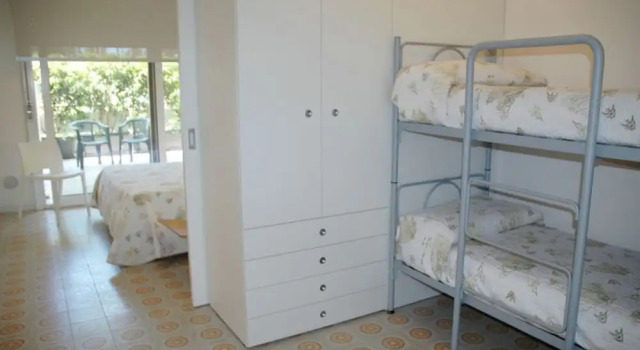 Comfortable Flat by the Beach