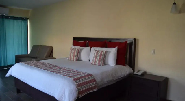 Люкс с видом на сад Hotel Chapala Country