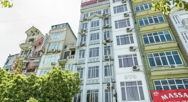 Manmo Ha Noi Business Hotel, Забронировать Отель Отели Кау Гиай с парковкой, Парковка