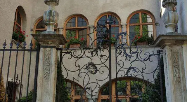 B&b di Charme Palazzo Lambertenghi, Buchen Sie Hotel Hotels in Veltlin mit Parkplatz, Parkplätze