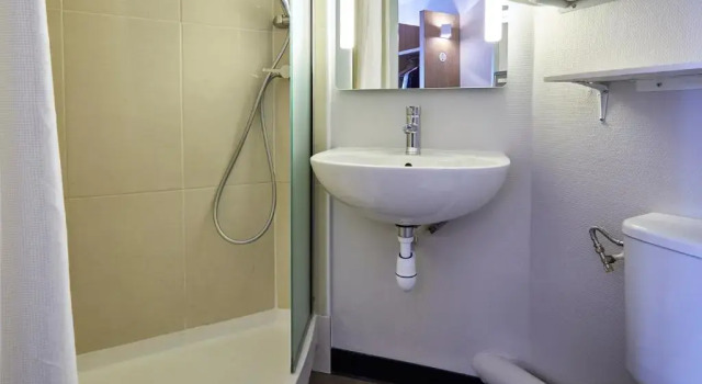 Четырёхместный номер B&B HOTEL Paris Nord Villepinte