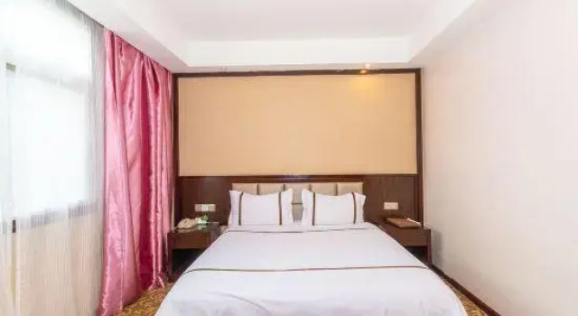 Longxi Hotel