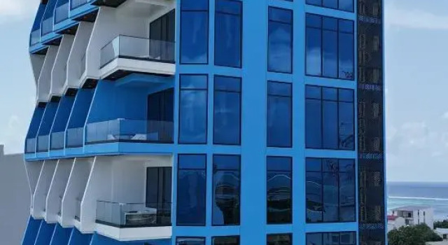 iCom Blue Seaview, Забронировать Отель Отели Атолла Каафу с бассейном, Бассейн