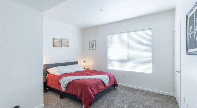 2br Furnished Apartment On Gordon St Hollywood 2 Bedroom Apts by RedAwning, Забронировать Апартаменты/квартира Апартаменты Лос-Анджелеса, рядом с Hotel Cafe, Апартаменты/квартира