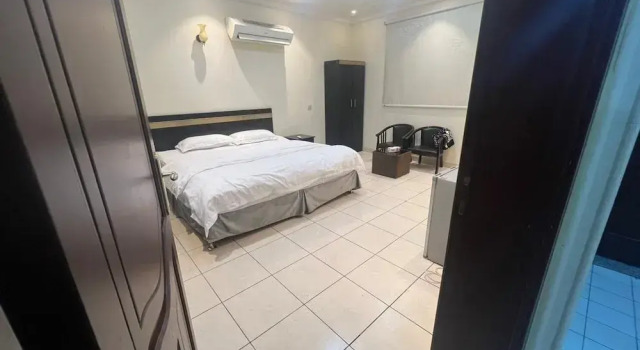 Coov 2 hotel, Забронировать Отель Медина Эль-Мадина, рядом с Madina Mall