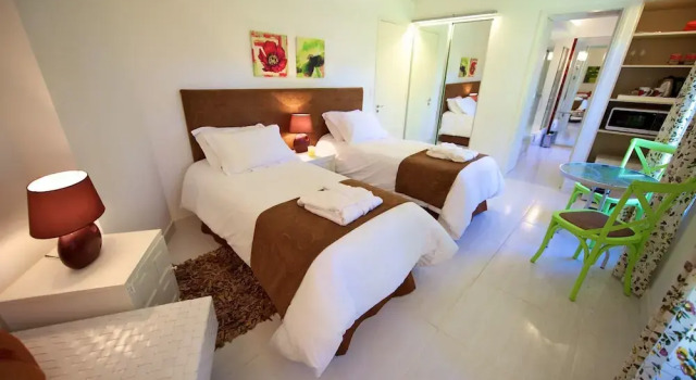 Номер Comfort Red Wind B&B