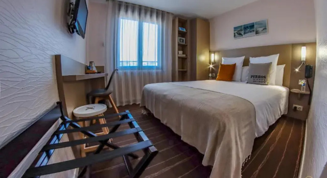 Номер Standard Logis Hôtel du Parc