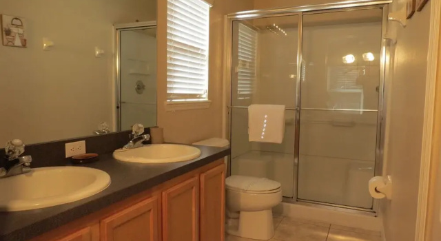 Коттедж с 5 комнатами Four Corners Area Pool Homes by ORB