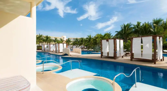 Люкс Premium Swim-Up Iberostar Selection Riviera Cancun - All Inclusive