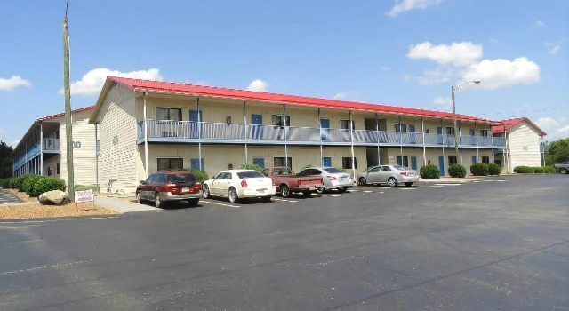 Scottish Inn Athens, Prenota Hotel Athens Tennessee