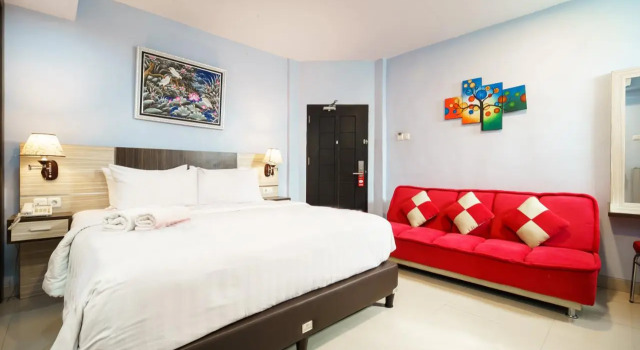 Полулюкс King Suite Hotel Bengkulu