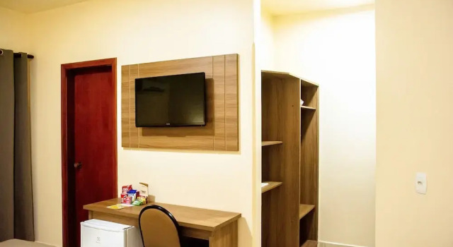Двухместный номер Standard с балконом Fenix Hotel Pouso Alegre