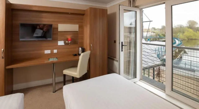 Двухместный номер Deluxe с видом на реку Riverside Hotel