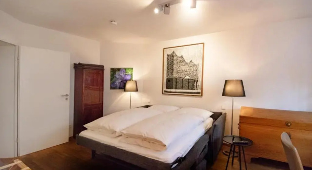 Firstclass Apartments, Забронировать Апартаменты/квартира Апартаменты Гамбурга, рядом с Камеди-клуб "Квач" в кафе "Кезе Гамбург", Апартаменты/квартира
