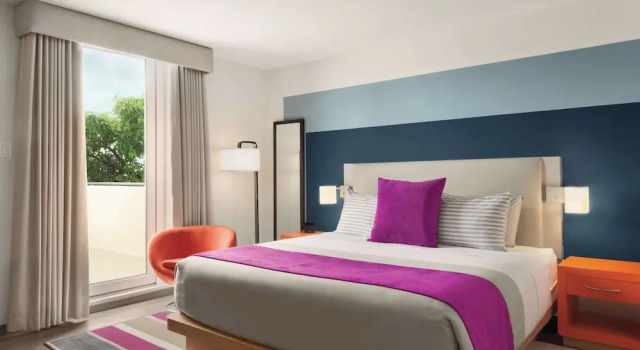 Двухместный номер Standard с балконом TRYP by Wyndham Isla Verde