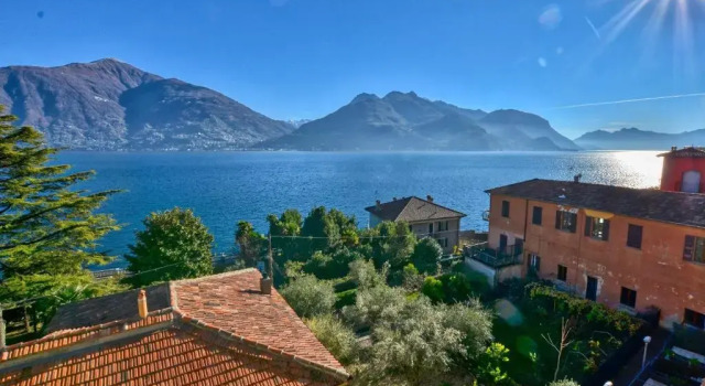 Апартаменты 2-Bedroom Airconditioned Lakeview Apartment