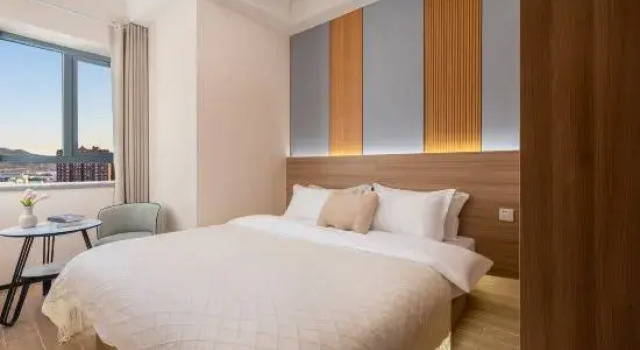 Люкс Manting Serviced Apartment (Weihai High-speed Railway Station Hanlefang)