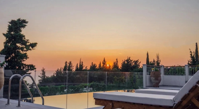 Cottage Pithari Sunset Villa