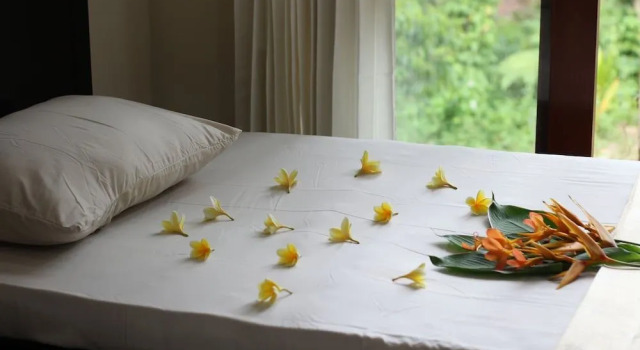Arnata Guest House, Rezervovat Penzión Hotely v Bali se snídaní, Snídaně