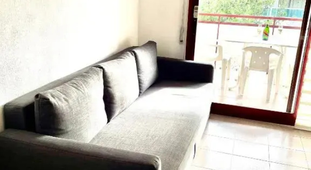 SUPERBE APPARTEMENT AVEC PISCINE, PLAGE A 300m! PORT AVENTURA A 5 mn!, Забронировать Апартаменты/квартира Апартаменты Салоу, Апартаменты/квартира