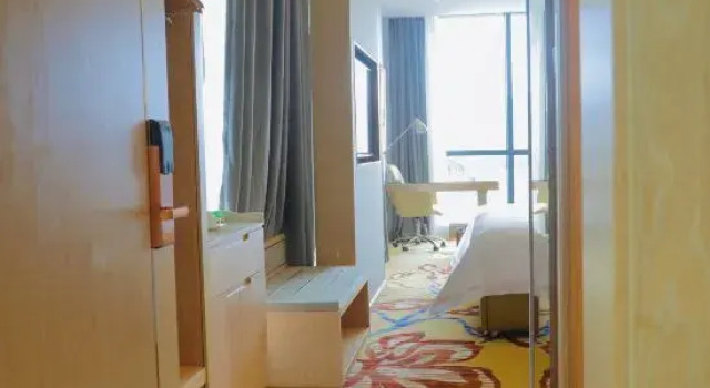 Vienna International Hotel( Liuyang Jingkai District Centre international store)