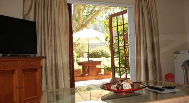 Pelican Lodge Guesthouse, Buchen Sie Pension Sedgefield Knysna