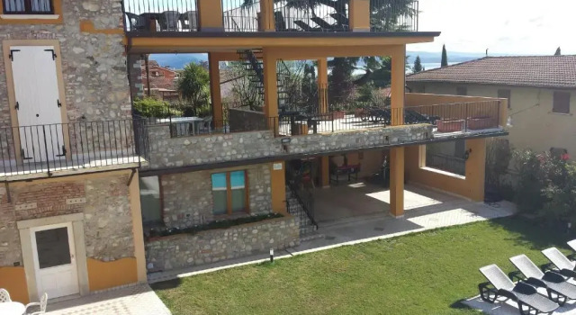 Апартаменты с видом на бассейн B&B Al Vec Licinsi