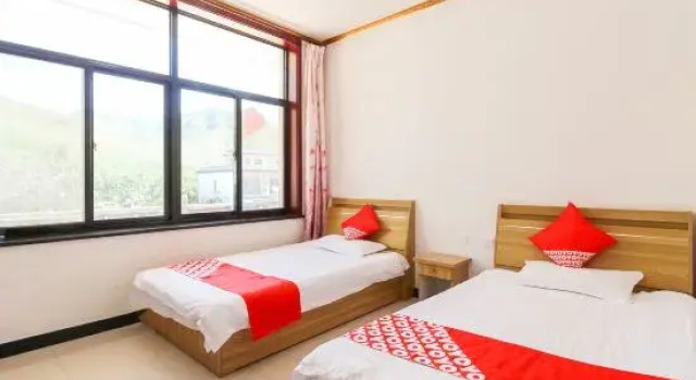 Yi county xinwang farmers, Reservar Hotel Baoding Hebei