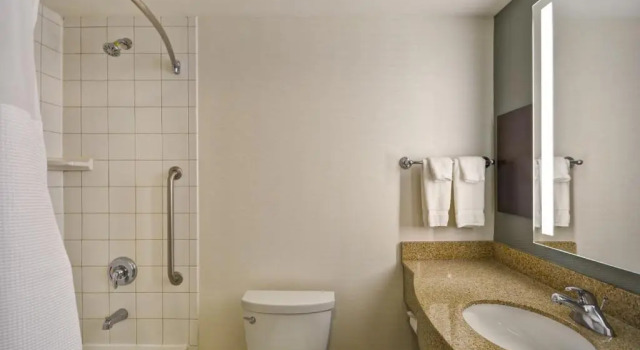 Люкс c 1 комнатой Hilton Garden Inn Gulfport Airport