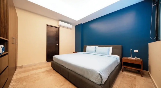 Номер Standard 2 BR Condo Rooftop Gym & Pool - Veronica