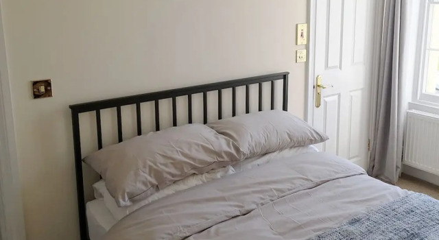 Charming 2BD Flat Cheltenham, Gloucestershire, Забронировать Отель Отели Англии 3 звезды, 3*