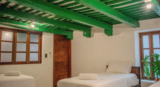 Кровать в общем номере Hostal 66