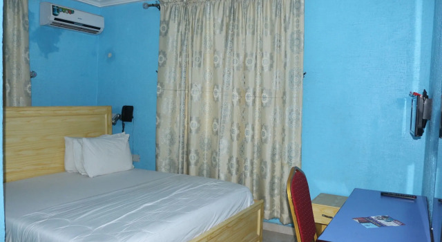 Grand Decent Hotel and Suites, Rezervasyon Otel Uyo ucuz oteller