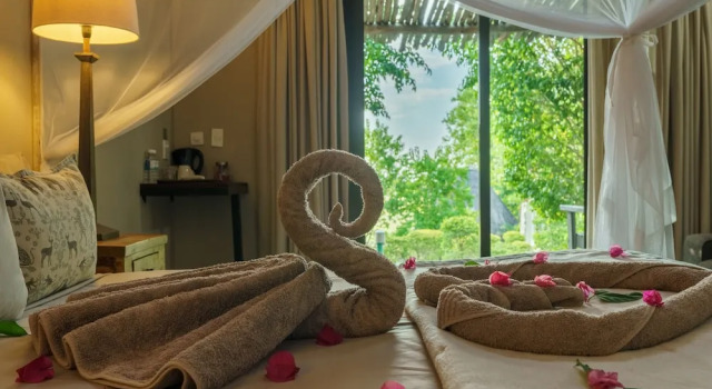 Шале Comfort c 1 комнатой с видом на реку Thamalakane River Lodge