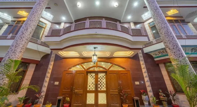 Hotel V Inn, Забронировать Отель Отели штата Раджастхана с парковкой, Парковка