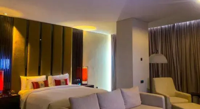 Junior suite PO Hotel Semarang