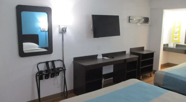 Четырёхместный номер Standard Motel 6 Chattanooga - Airport