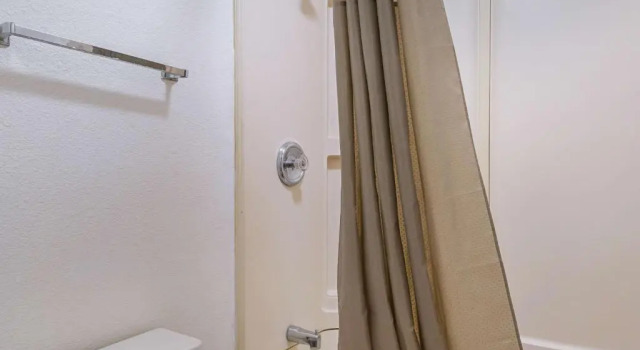 Четырёхместный номер Standard Motel 6-Knoxville, TN - North