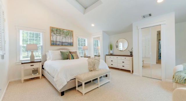 Коттедж 'commodore Bay Waterfront Home on Lake Norman!