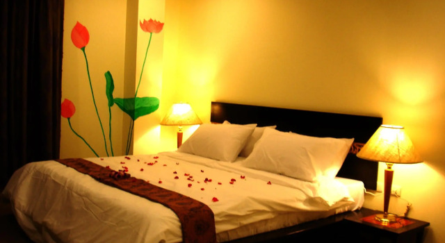 The Bang Khun Phrom Suites