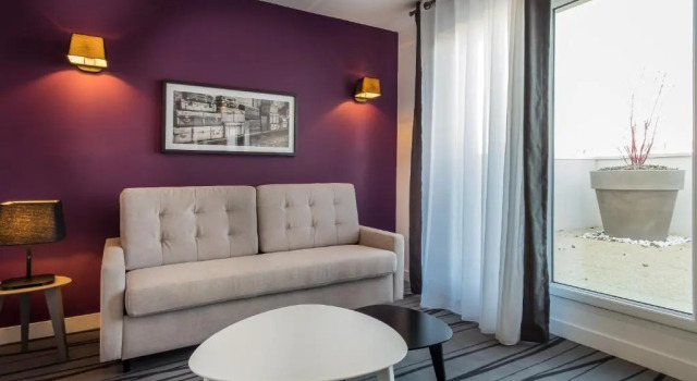 Апартаменты Nemea Appart Hotel Quai Victor Tours Centre